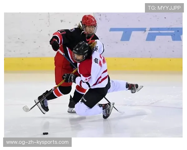 女子冰球赛:冰雪竞技展现中国队坚强拼搏精神,女子冰球锦标赛 女子冰球赛:冰雪竞技展现中国队坚强拼搏精神,女子冰球锦标赛